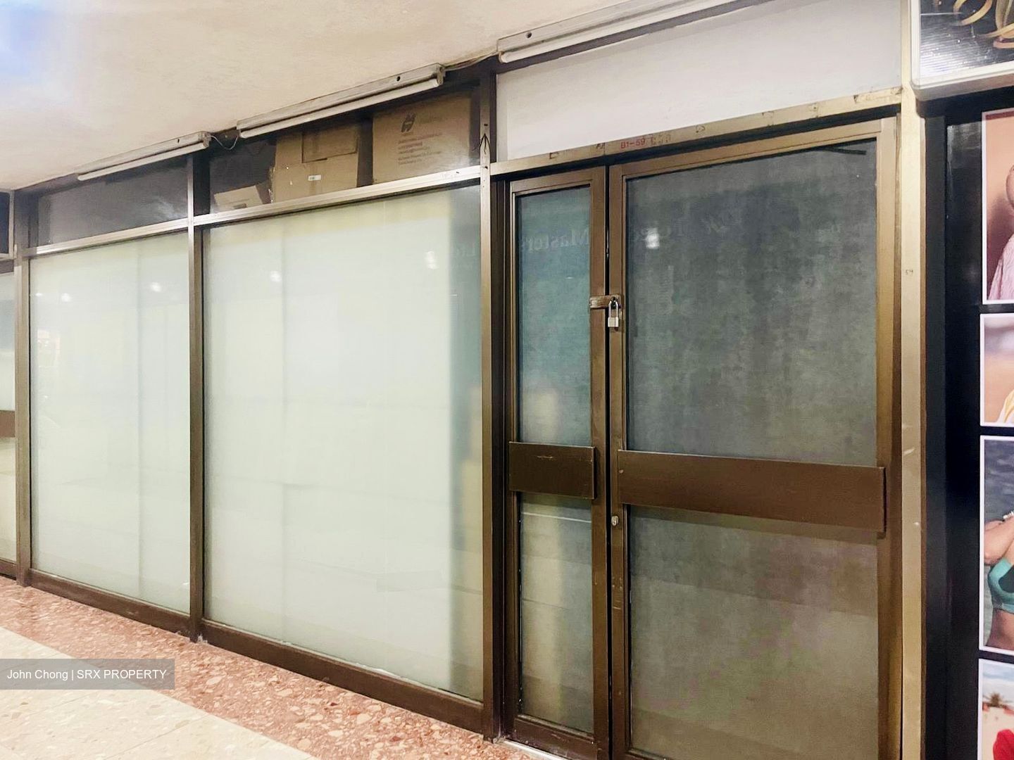 High Street Centre (D6), Retail #604400811